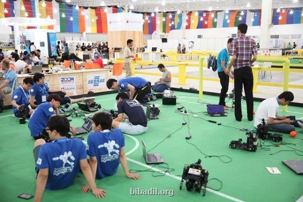 رقابت بیش از ۴۰۰ تیم در مسابقات ربوکاپ آزاد ایران