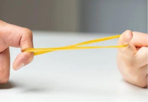 اولین کش ترموالکتریک جهان از گرمای بدن برق تولید می کند